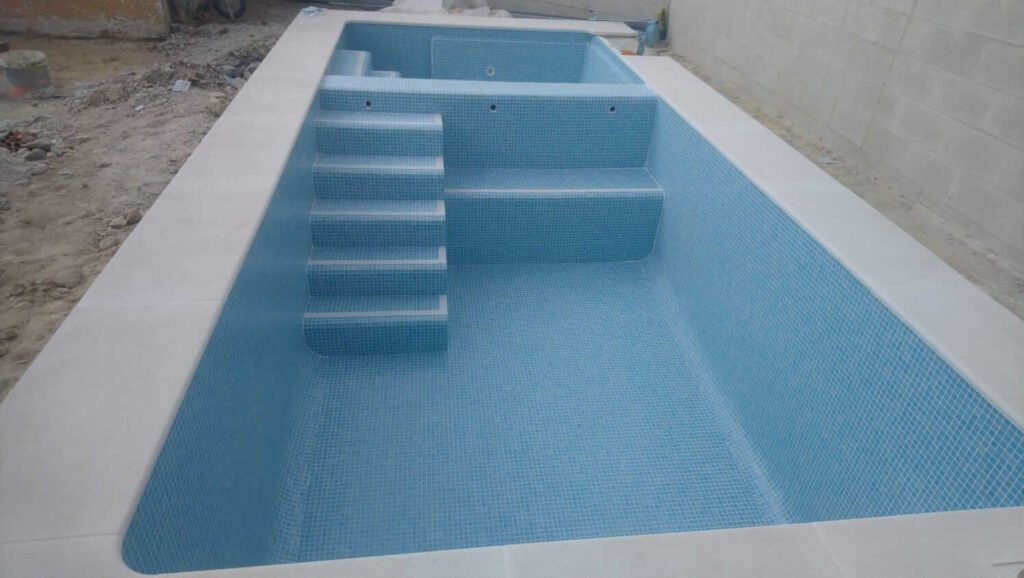 piscina realizada en arcos de la frontera españa